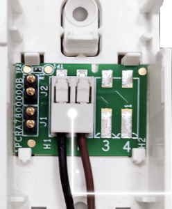 Externe Eingangsklemme im Aufbaugehäuse